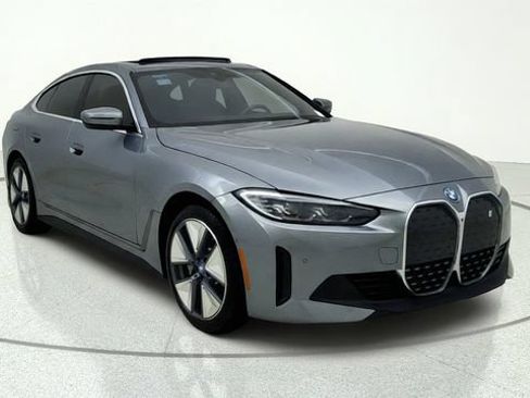 Used 2023 BMW i4 eDrive35 w/ Premium Package RWD image 4