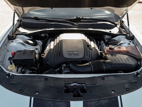 Used 2015 Dodge Charger R/T w/ Plus Group RWD image 56