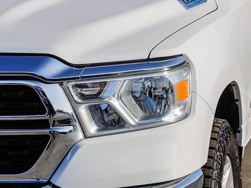 Used 2024 RAM 1500 Big Horn AWD/4WD image 5
