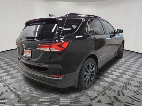 Used 2023 Chevrolet Equinox RS w/ RS Leather Package AWD/4WD image 4