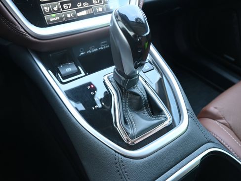 Certified 2023 Subaru Outback Touring image 27