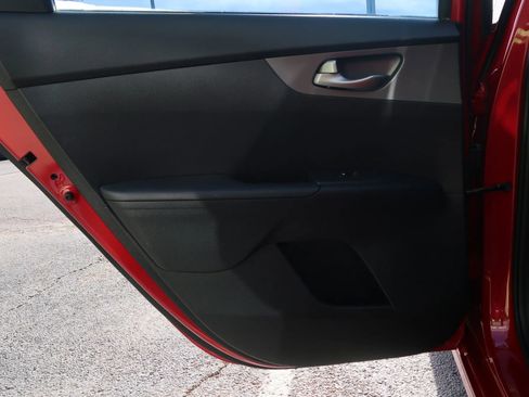 Used 2019 Kia Forte LXS image 44