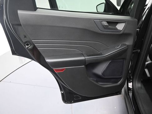 Used 2024 Ford Escape Active AWD/4WD image 16