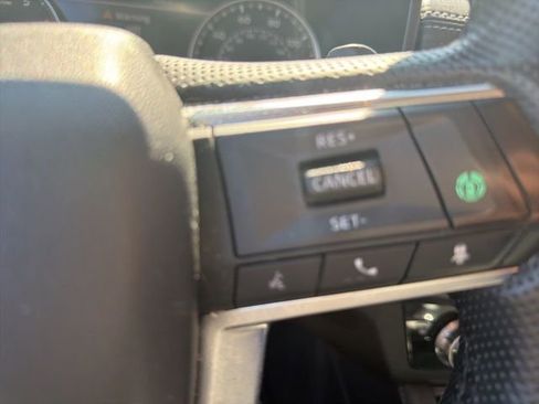 Used 2024 Mitsubishi Outlander SE image 24