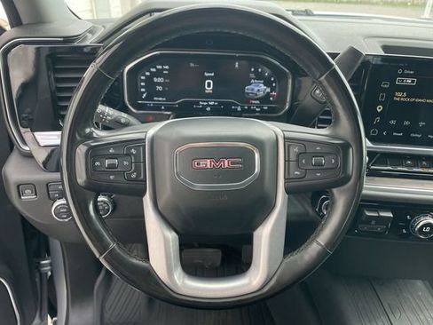Used 2023 GMC Sierra 1500 SLT AWD/4WD image 14