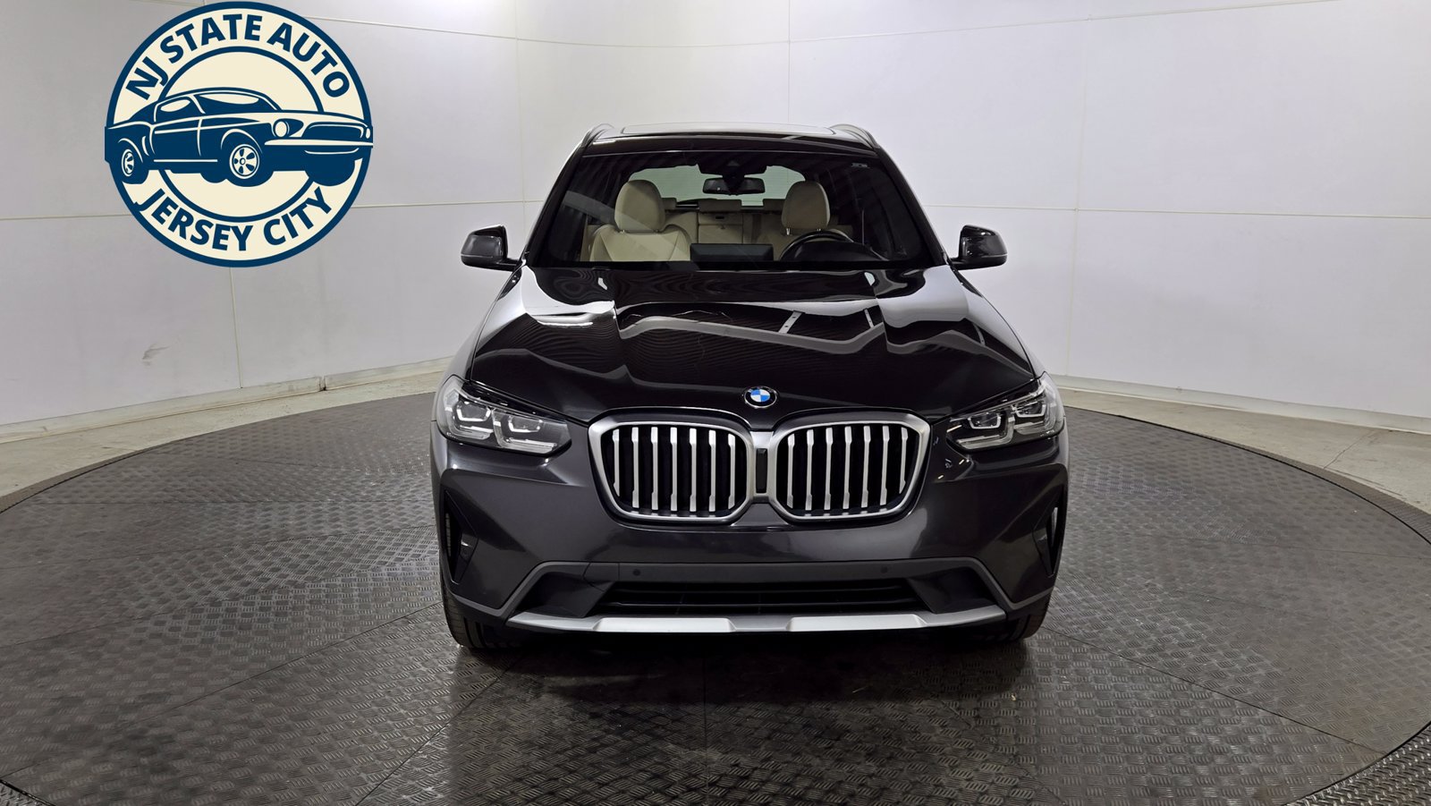 Used 2022 BMW X3 xDrive30i w/ Premium Package 2 AWD/4WD image 2