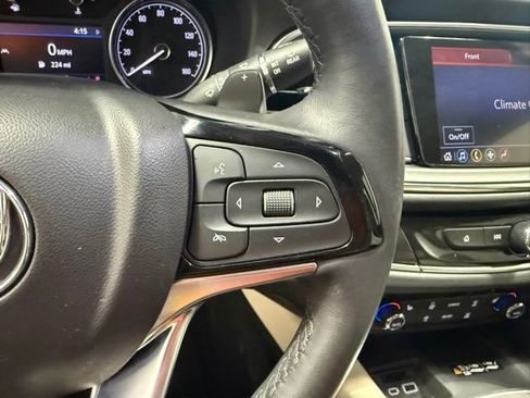 Used 2023 Buick Enclave Essence FWD image 17