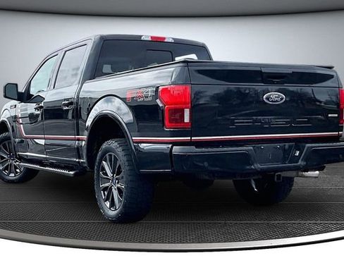 Used 2018 Ford F150 Lariat w/ Equipment Group 502A Luxury image 4