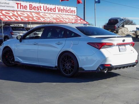 Used 2020 Toyota Avalon TRD image 10