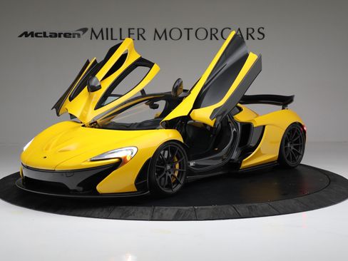 Used 2015 McLaren P1 RWD image 13