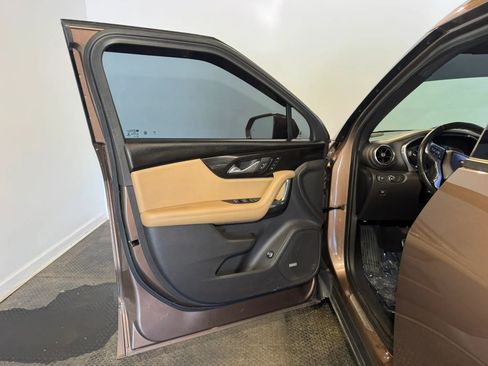 Used 2019 Chevrolet Blazer Premier AWD/4WD image 6
