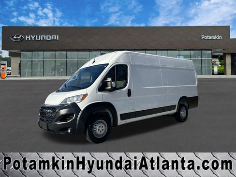 Used 2024 RAM ProMaster 3500 w/ Premium Convenience Group image 1