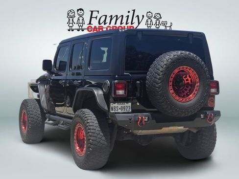 Used 2020 Jeep Wrangler Unlimited Sport AWD/4WD image 3