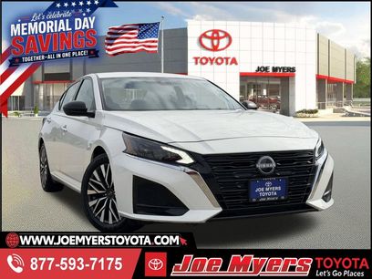 Used 2025 Nissan Altima 2.5 SV