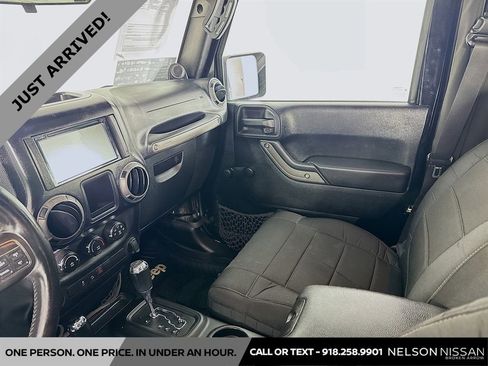 Used 2012 Jeep Wrangler Sport w/ Connectivity Group image 21