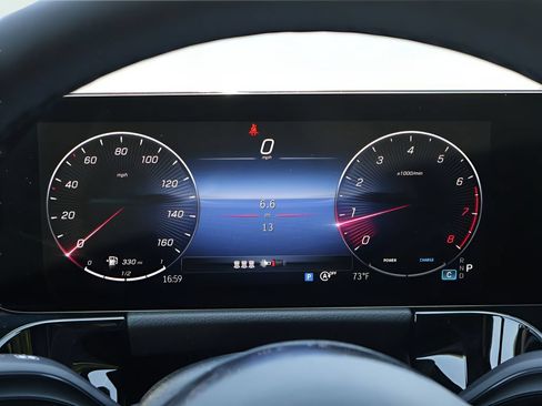New 2026 Mercedes-Benz GLA 250 4MATIC image 28