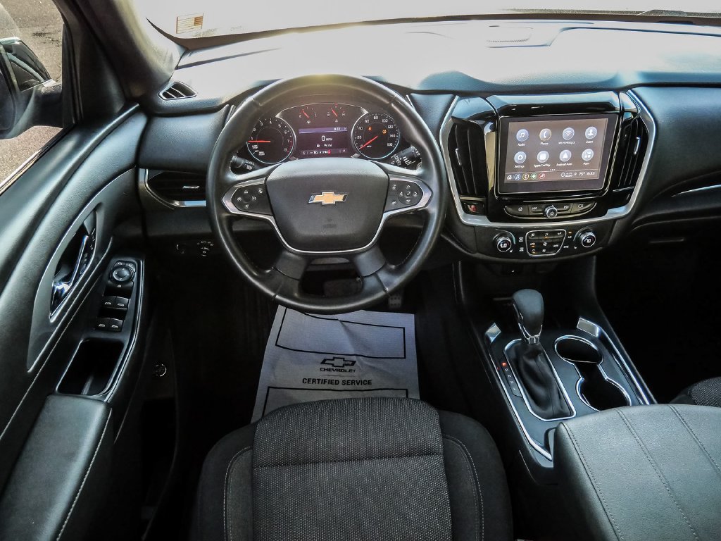 Used 2023 Chevrolet Traverse LT FWD image 26