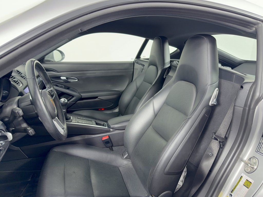 Certified 2021 Porsche 718 Cayman S RWD image 25
