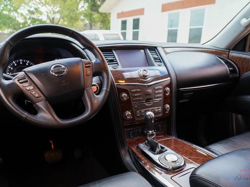Used 2017 Nissan Armada SL w/ Moonroof Package image 10