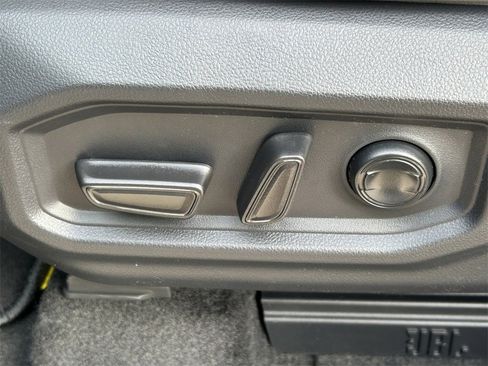 New 2026 Toyota Tundra Limited image 28