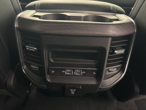 New 2026 RAM 1500 Laramie AWD/4WD image 29
