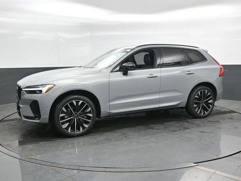 New 2026 Volvo XC60 B5 Ultra w/ Climate Package AWD/4WD image 6