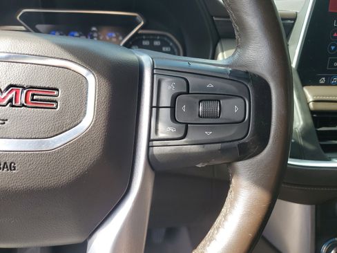 Used 2021 GMC Yukon SLT w/ SLT Premium Package image 27