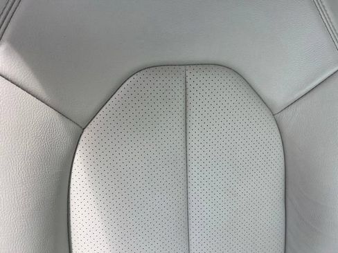 Used 2020 Chrysler Pacifica Touring-L Plus w/ Tire & Wheel Group FWD image 41