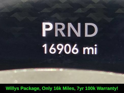 Used 2023 Jeep Gladiator Sport AWD/4WD image 34