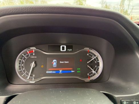 Used 2023 Honda Ridgeline RTL-E image 16