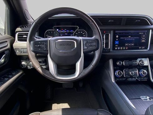 Used 2021 GMC Yukon Denali w/ Advanced Technology Package RWD image 6