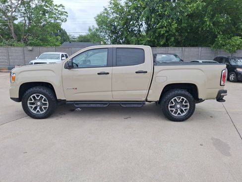 Used 2022 GMC Canyon AT4 AWD/4WD image 3