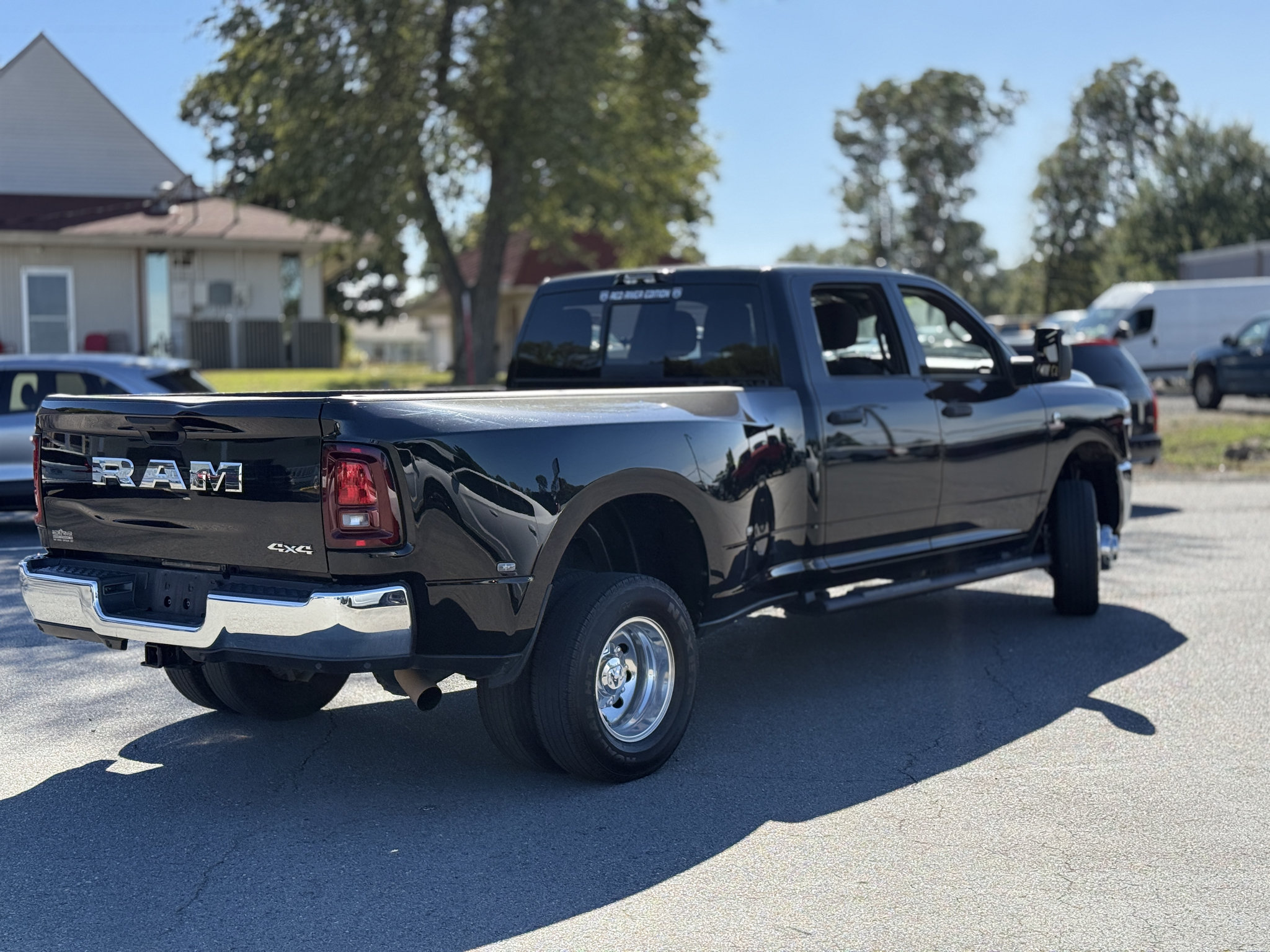 Used 2025 RAM 3500 Tradesman AWD/4WD image 9