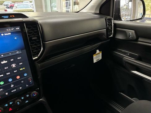 New 2025 Ford Ranger XLT w/ Equipment Group 301A High image 34