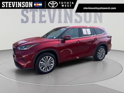 Used 2024 Toyota Highlander Platinum