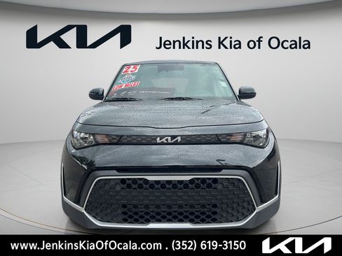 Certified 2025 Kia Soul LX w/ LX Technology Package FWD image 8