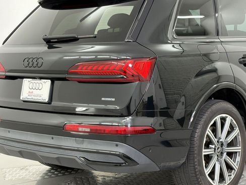 Used 2023 Audi Q7 2.0T Premium Plus w/ Premium Plus Package AWD/4WD image 25