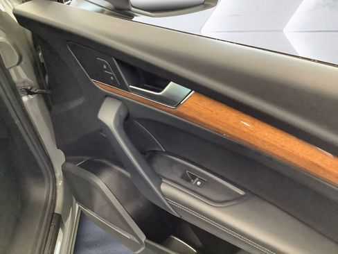 Used 2023 Audi Q5 2.0T Premium Plus image 15