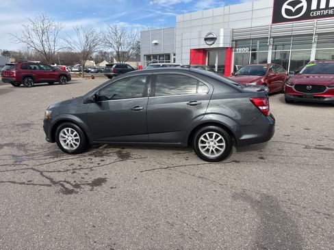 Used 2020 Chevrolet Sonic LT image 7