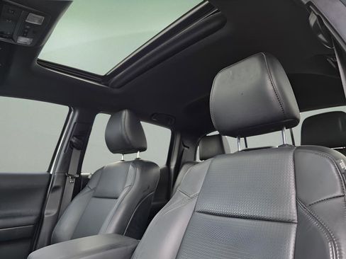 Used 2023 Toyota Tacoma TRD Off-Road w/ TRD Premium Off Road Package image 20