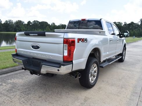 Used 2019 Ford F250 Lariat w/ Chrome Package AWD/4WD image 4