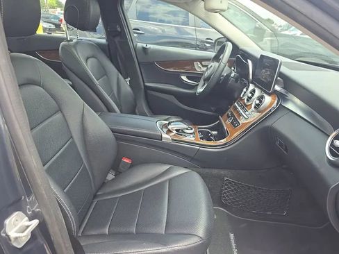 Used 2015 Mercedes-Benz C 300 4MATIC Sedan w/ Multimedia Package image 8