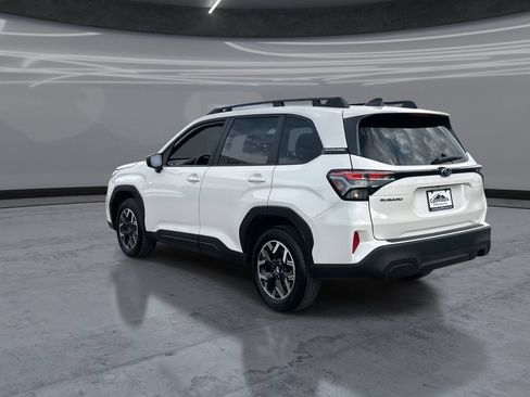 Certified 2026 Subaru Forester Premium AWD/4WD image 4