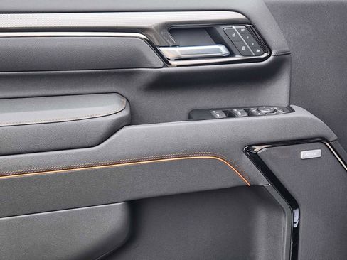 New 2026 GMC Sierra 2500 AT4 w/ AT4 Premium Plus Package image 6