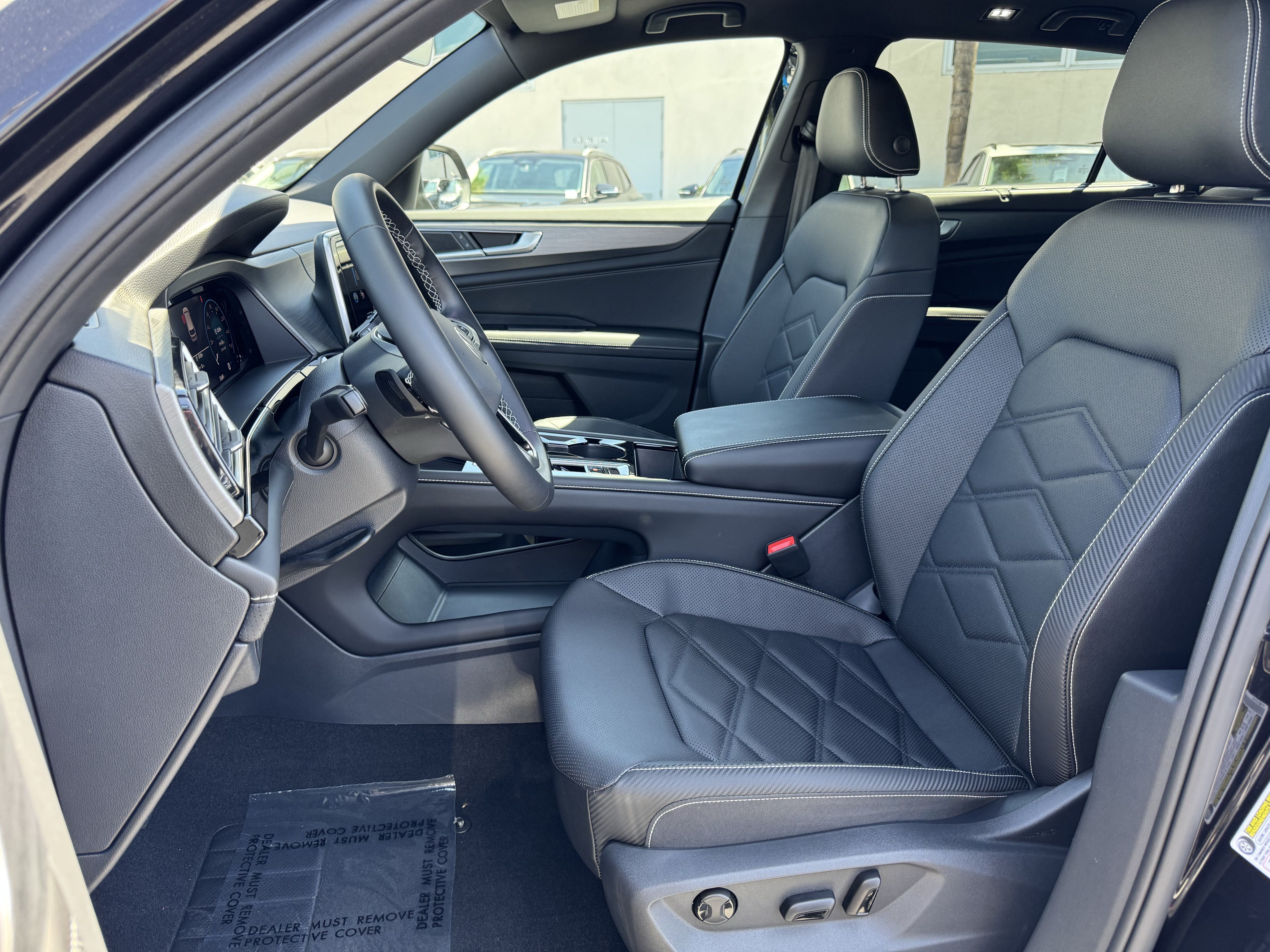 Used 2026 Volkswagen Atlas Cross Sport SE FWD image 14