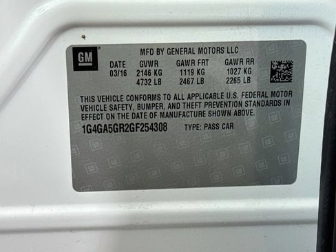 Used 2016 Buick LaCrosse FWD image 39