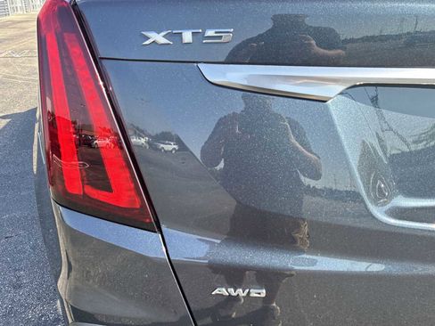 Certified 2020 Cadillac XT5 Premium Luxury image 33