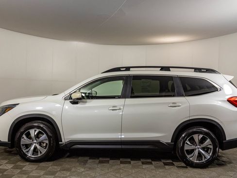 Used 2025 Subaru Ascent Premium AWD/4WD image 19