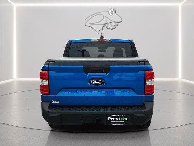 Certified 2025 Ford Maverick XLT FWD image 4