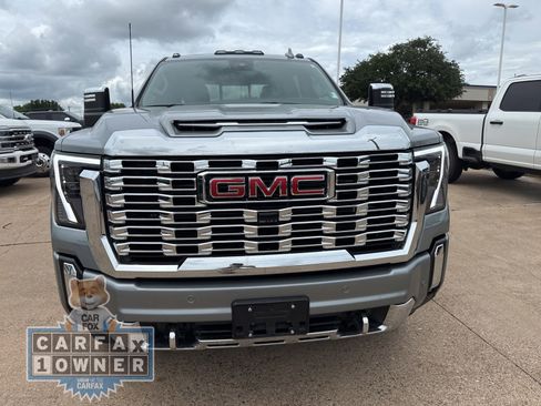 Used 2024 GMC Sierra 2500 Denali w/ Denali Reserve Package AWD/4WD image 2